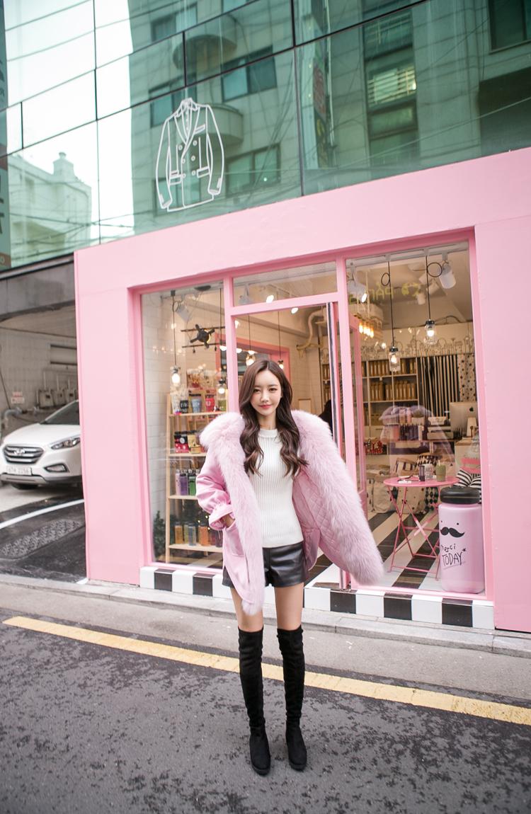 粉红女郎加长靴太有气质了