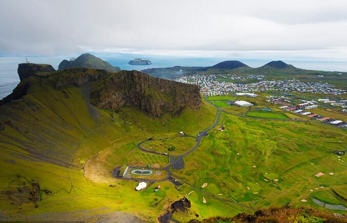 冰岛是不是首次进世界杯,冰岛晋级世界杯之路