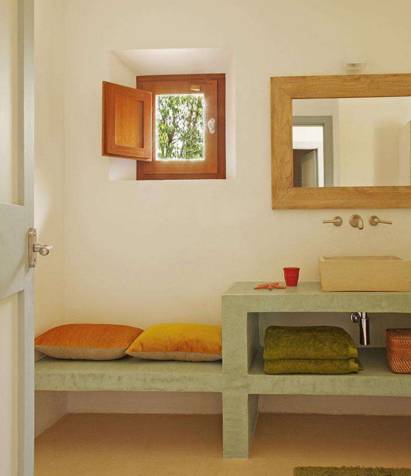 小房间有两个窗户怎么设计好看,房间小窗户用什么好看