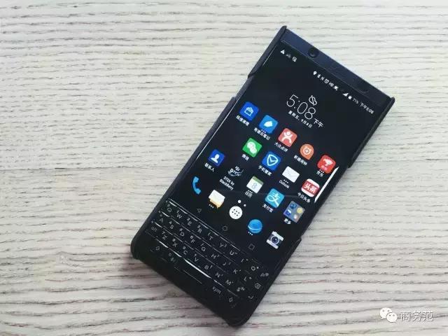 我翻了13个男人的包包，金牛座的男人最爱买买买？