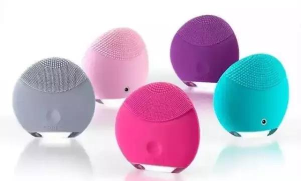 露娜洗脸仪怎样辨别真假,露娜洗脸仪什么颜色适合什么肤质