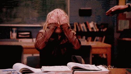 男生如何给自己起个名字,男生怎么给自己起个艺名