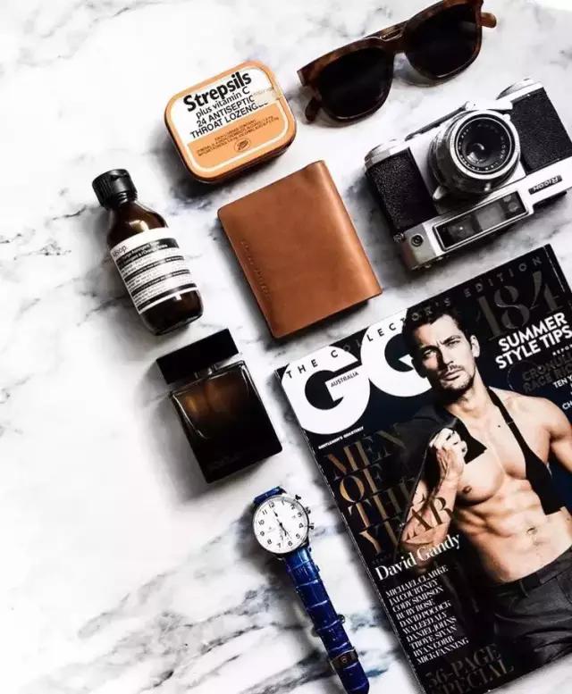 又土又丑却好用到爆的护肤品,别问我产品质量好不好文案