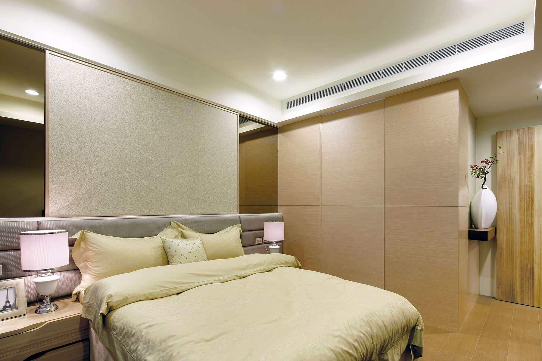 怎么换球形门锁视频教程,如何更换球形门锁