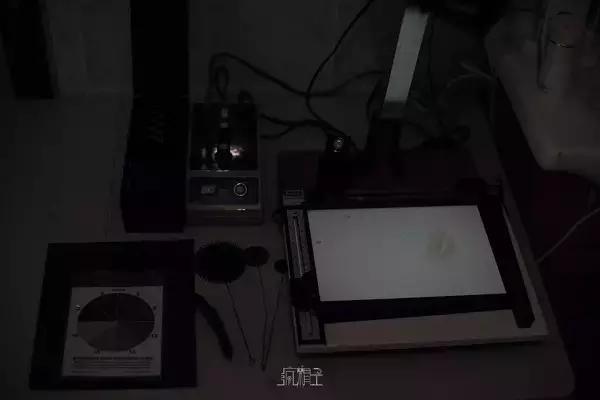 洗手间变暗怎么办,主卧卫生间有点暗怎么变亮