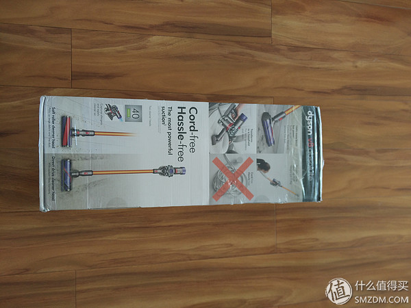 用过戴森才知道家里多脏,dyson戴森吸尘器v10宣传