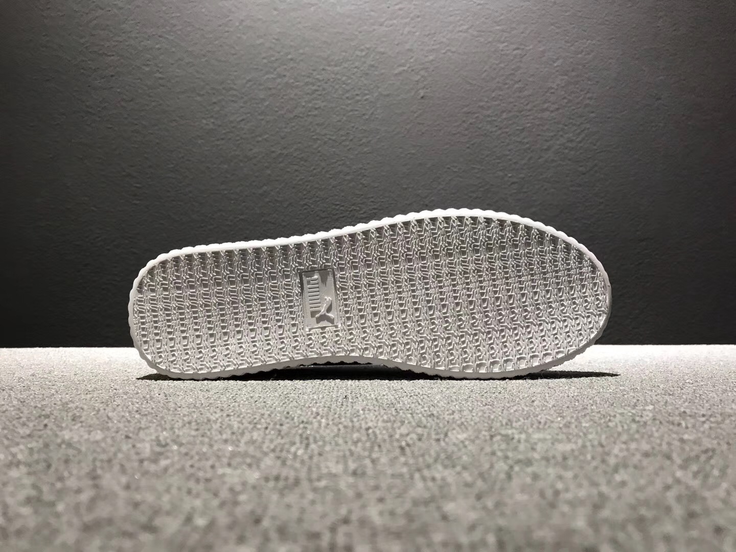 puma彪马女鞋蕾哈娜粉,puma彪马蕾哈娜松糕