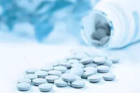 服药期间吃这些会出大事！这份药物饮食禁忌清单，早该人手一份！