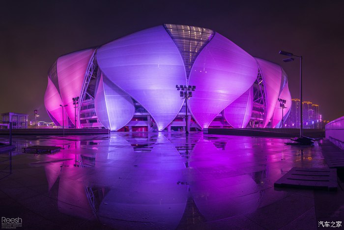 宝马X6，不谈性能如何！自驾遇上大雨还被拍成大片，颜值绝对够！