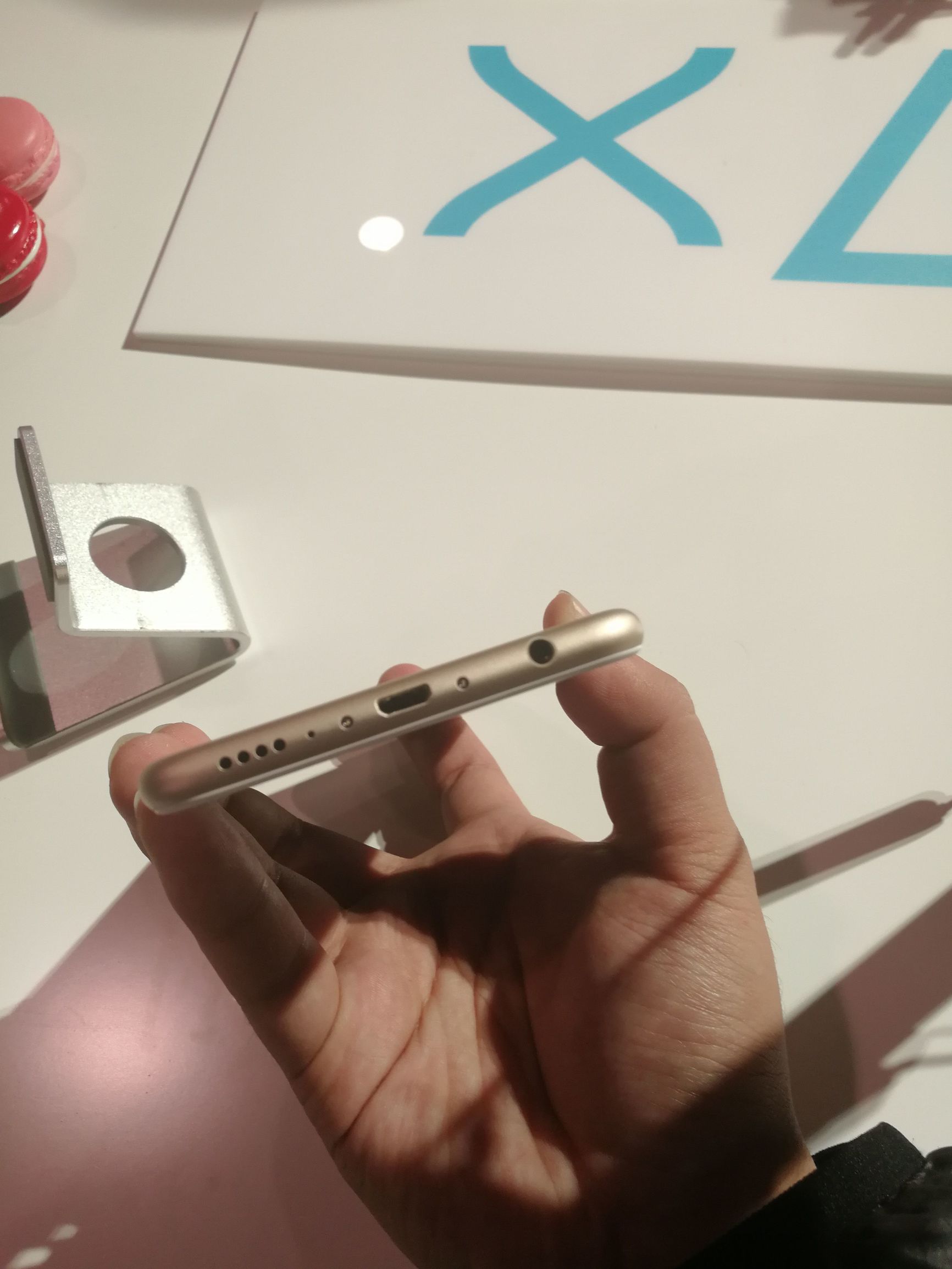 荣耀畅玩7x手机的黑科技,荣耀畅玩7x支持全面屏手势吗