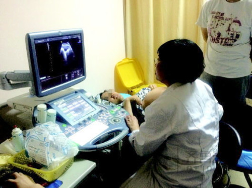 孕期孕妇爱憋尿，肚子疼去医院检查被医生一顿臭骂！