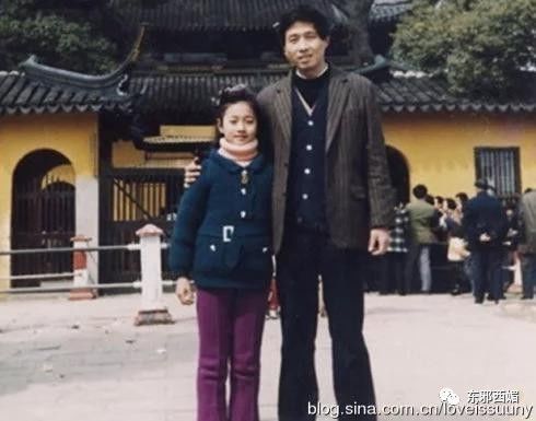 同框的袁泉气质太出挑,再次被袁泉的美惊艳到了