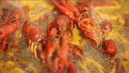 原汁原味的烤猪蹄,用一餐热腾腾的美食迎接冬至