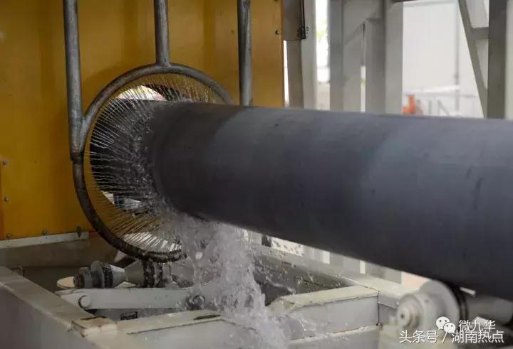 「换个角度看九华·第五期」A先生探访振辉管业，发现这家企业真不错！