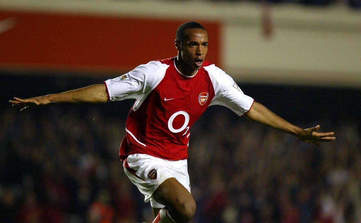 天下足球最煽情的旁白解说员,天下足球感动的句子