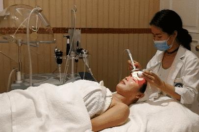 童话般Tiffany蓝！全球第1家抗衰门店落户天津！终于被我找到了！