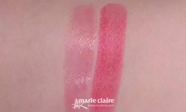 就用30块钱狂收当季爆款彩妆，“带货”女王们的梳妆台超魔性！