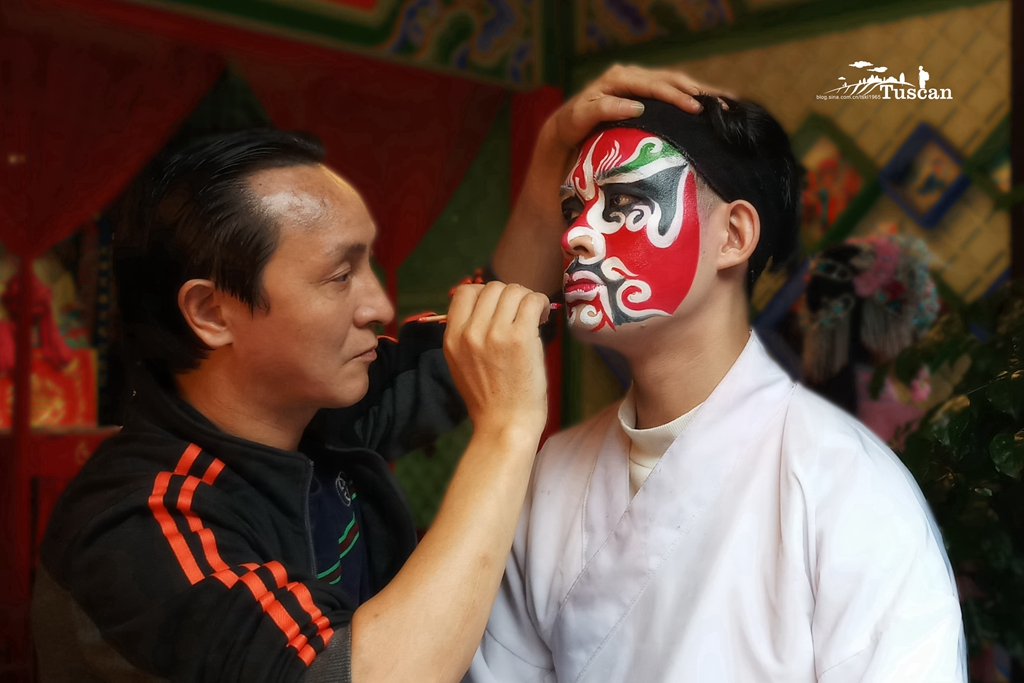 三星galaxyc8港版,三星galaxyc8像素