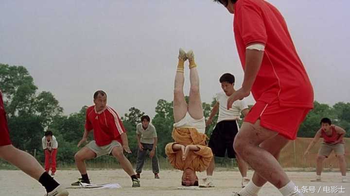 周星驰拍少林足球,周星驰演少林足球多少岁