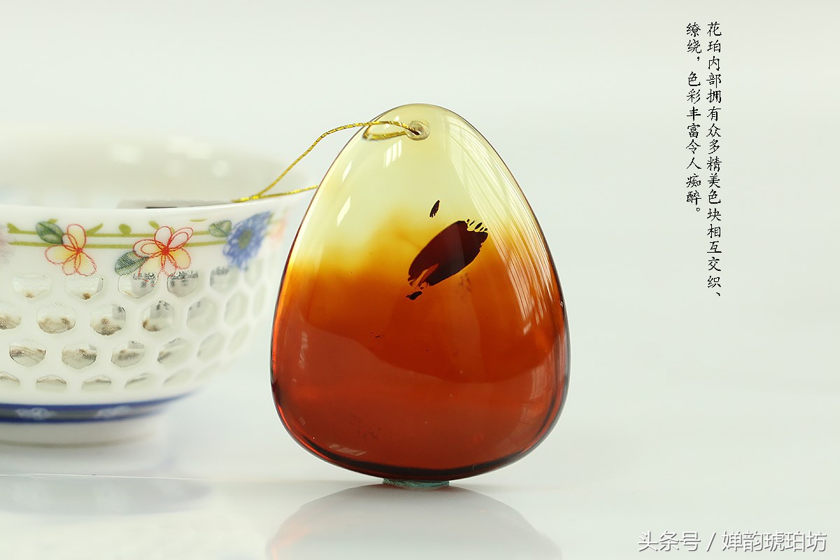 冬天适合佩戴琥珀蜜蜡,戴琥珀蜜蜡有什么好处