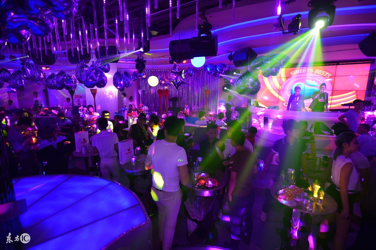 嗨皮厦门玩转厦门旅游厦门之三：疯狂夜店好玩酒吧推荐