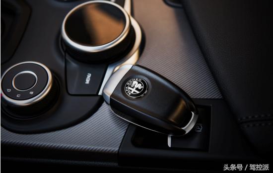 全新机场路阿尔法罗密欧中心即将盛大开业