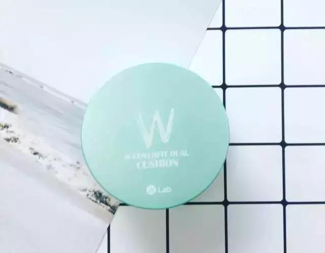 十分钟画出自然底妆,5分钟搞定底妆浮粉