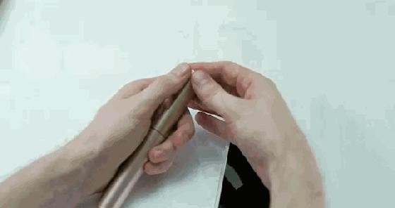 跟这些相比，你原来的自拍杆只能被称为“铁管子”