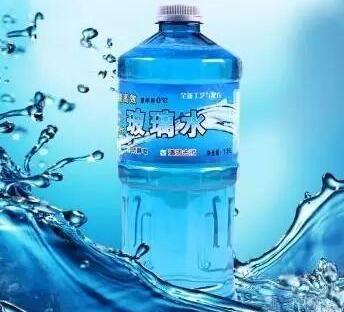 汽车加水多久加一次,汽车水箱加水在哪里加