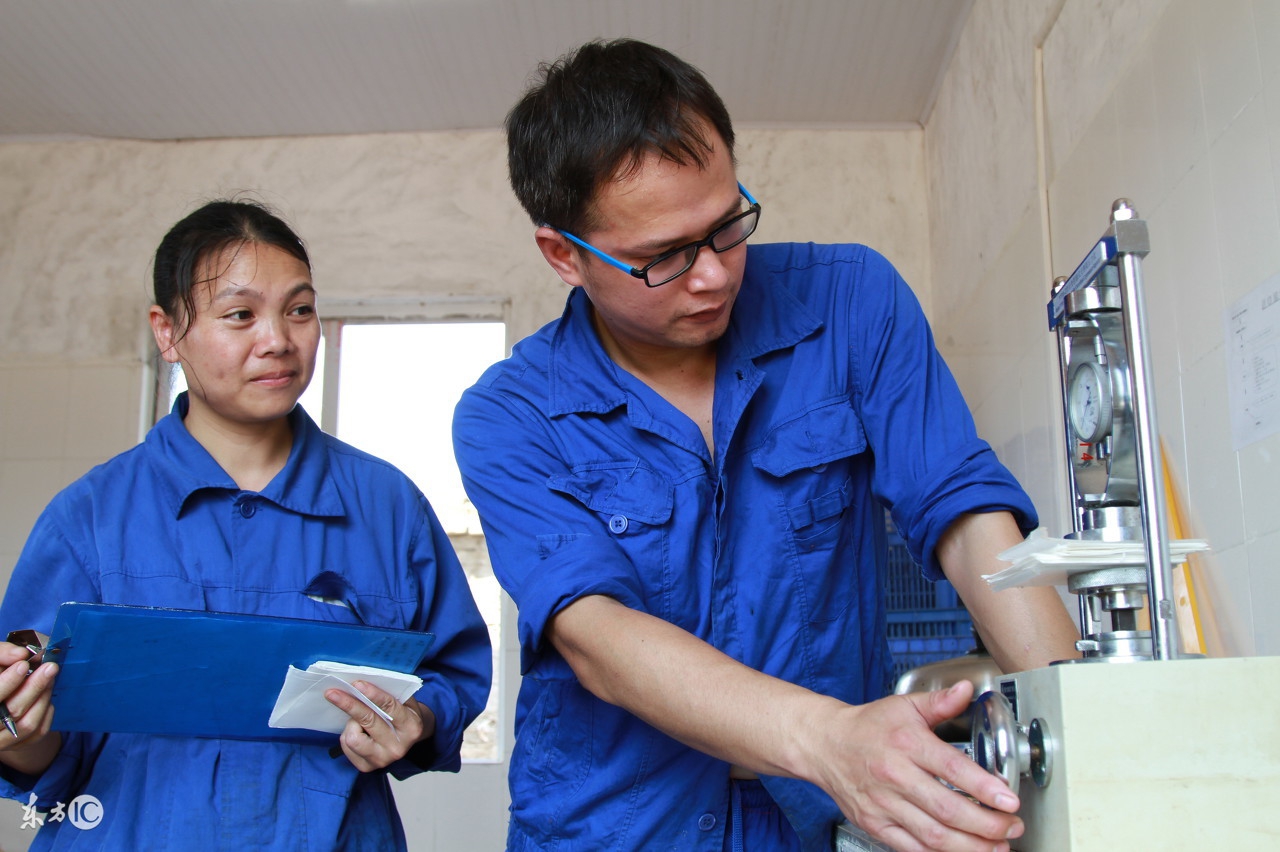 比较专业的《配种作业指导书》，非常适合养猪初学者学习！