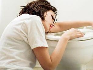 孕妇胃疼呕吐怎么回事,胃疼呕吐拉肚子怎么回事