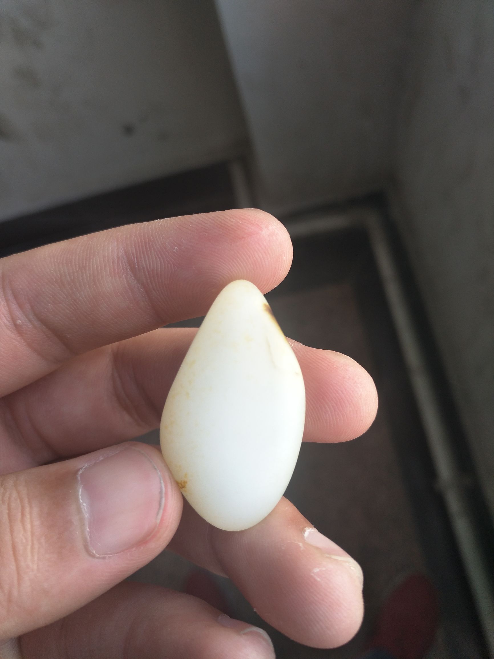 新疆和田玉羊脂籽料重29g,重7.51克玛瑙玉石多少钱