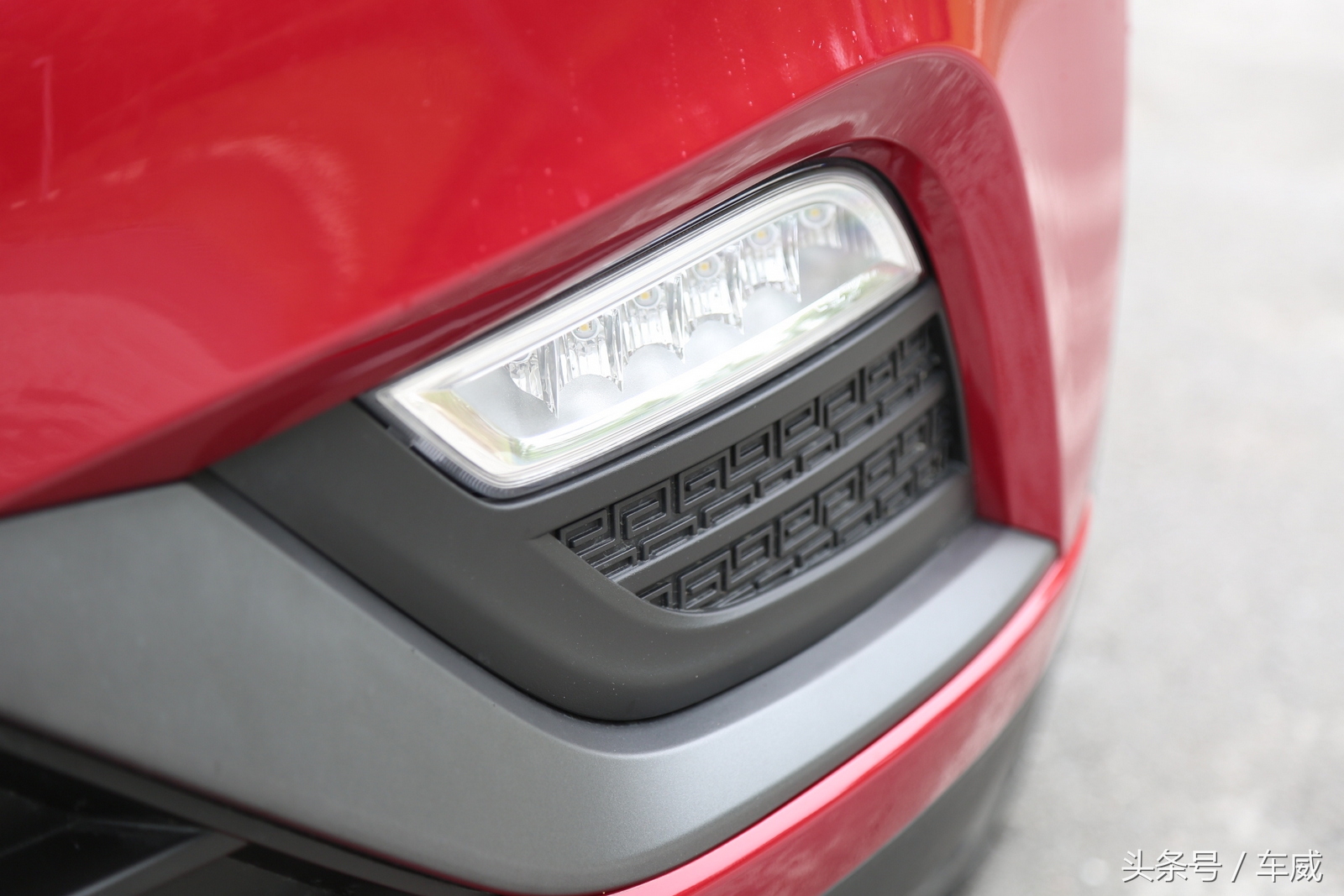 吉利帝豪GS测评,试驾吉利帝豪gse优缺点全面解析