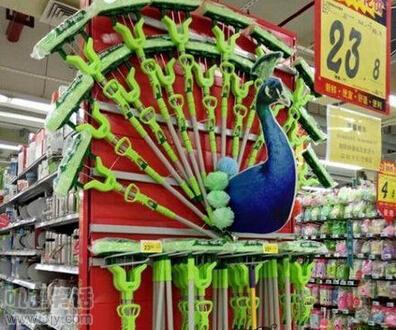 有个女的拍搞笑段子说话带方言,一个女孩拍的搞笑段子