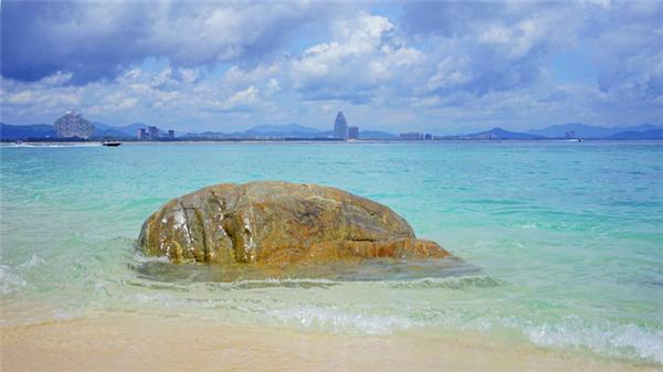 我到过许多地方是指哪里,我去过的地方皆是你看过的风景