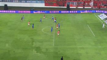 郜林中超100球,郜林破僵局恒大显霸气