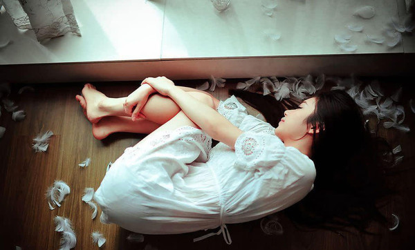 心理测试：4杯冰激凌选一杯，测出你潜在的自卑根源！