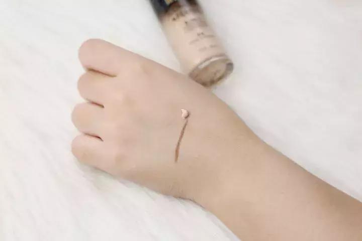 底妆测评遮瑕粉底液好用吗,底妆测评油皮