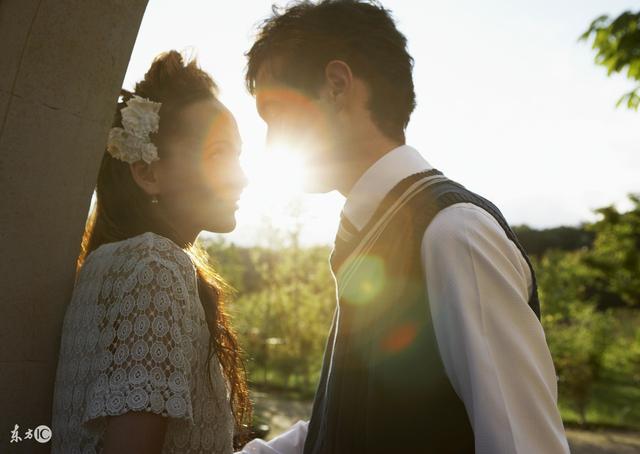 大学女生如何拒绝喜欢的人视频,大学女生如何看待搭讪