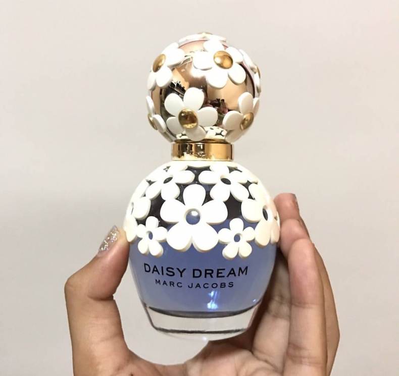 闻marcjacobs识少女，带你闻见情窦初开的甜美