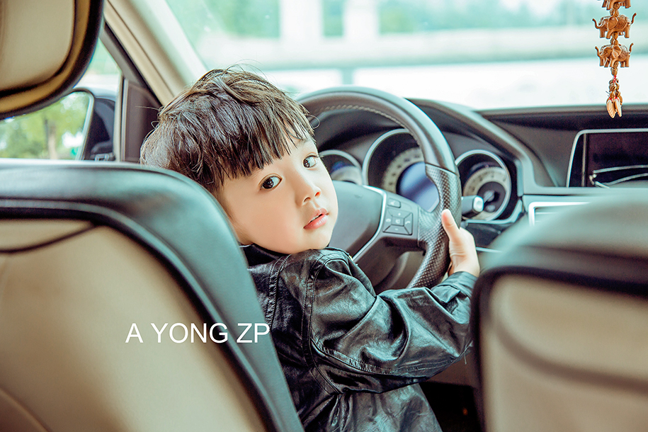 儿童花海拍照姿势大全,古装儿童拍照姿势大全