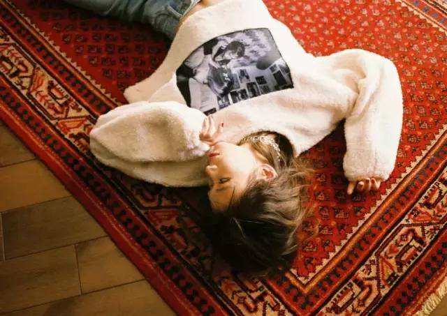 除了它也没谁了！既减龄又百搭，可以从20岁穿到50岁！