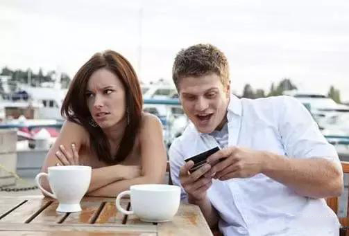 沉迷游戏自毁前景,沉迷游戏无法自拔后果