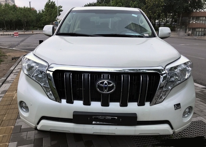 18年霸道中东版四驱四座,三门中东版霸道