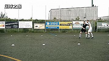 防守方该如何正确防守,防守不犯规的小动作