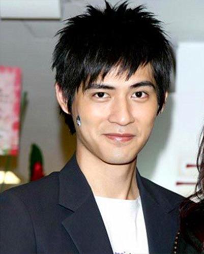 怎么梳出明星同款无碎发发型,明星发型女短碎发