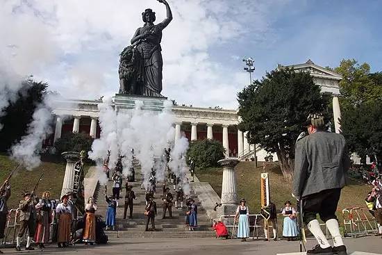 慕尼黑完整版在哪能看,慕尼黑完整版电影