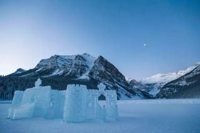 荒野猎人小李子救印第安女人,荒野猎人小李子遇到暴风雪