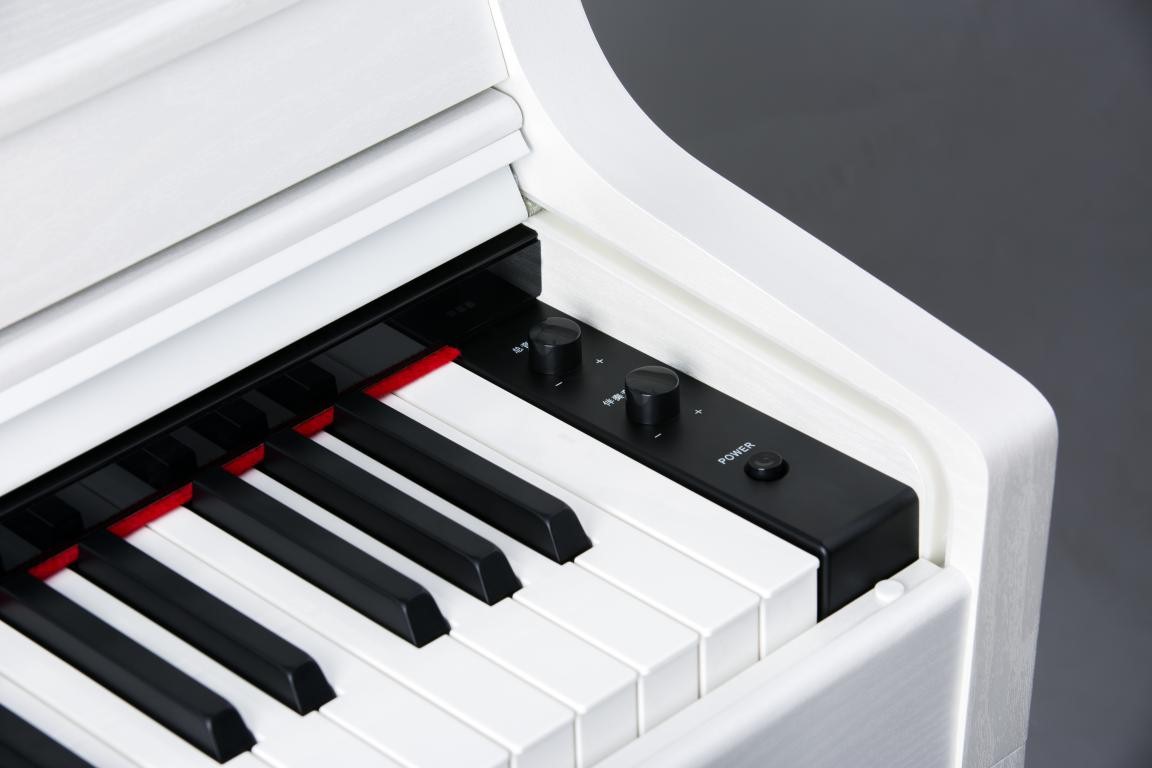 新品抢先评：这是一款智能的电钢琴—GEEKK2