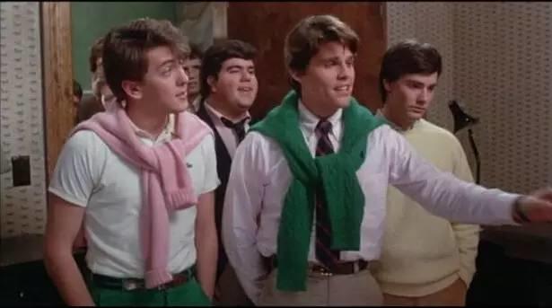 毛衣衬衫合体,衬衫毛衣配什么cp好看